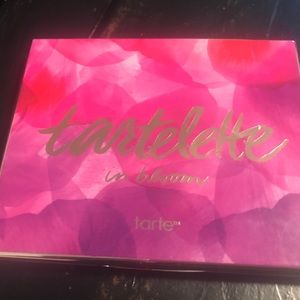 Tartelette eyeshadow palette